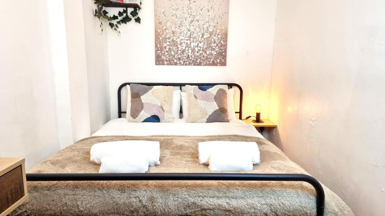 3 Bed Flat O2 Arena Dyson House Apartment London Bagian luar foto