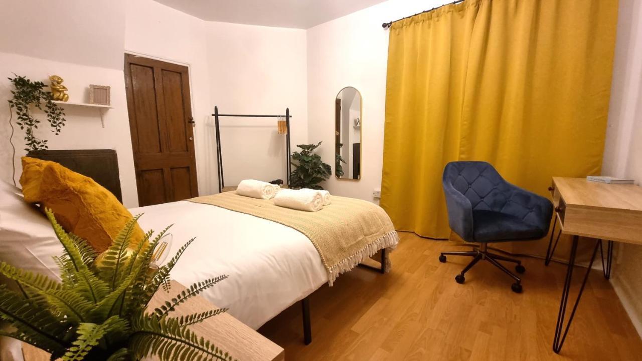 3 Bed Flat O2 Arena Dyson House Apartment London Bagian luar foto
